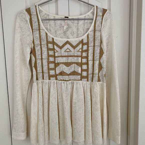 Free people - Picture 1 of 5